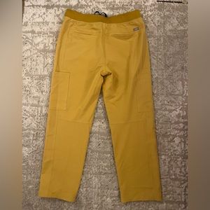 FIGS Scrubwear women’s medium Mustard color